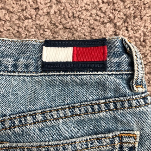 Tommy Hilfiger Tommy Jeans Denim Short Womens 5 - Picture 8 of 11